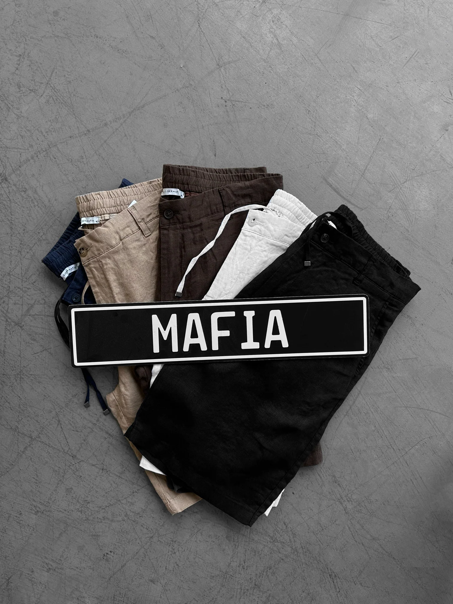 Loose Fit Linen Shorts - Black - Image 3