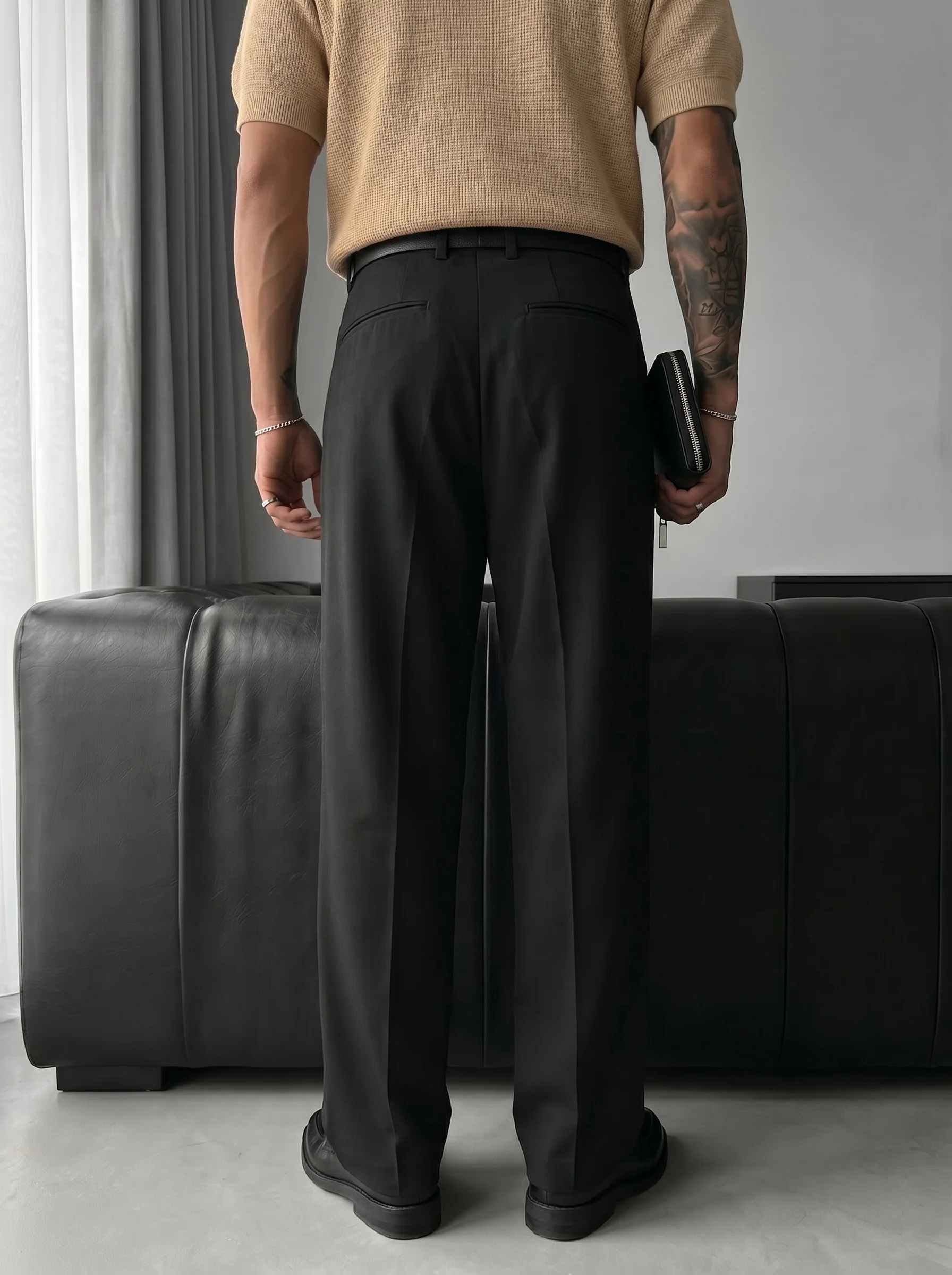 Loose Fit Pleated Trousers - Black - Image 2