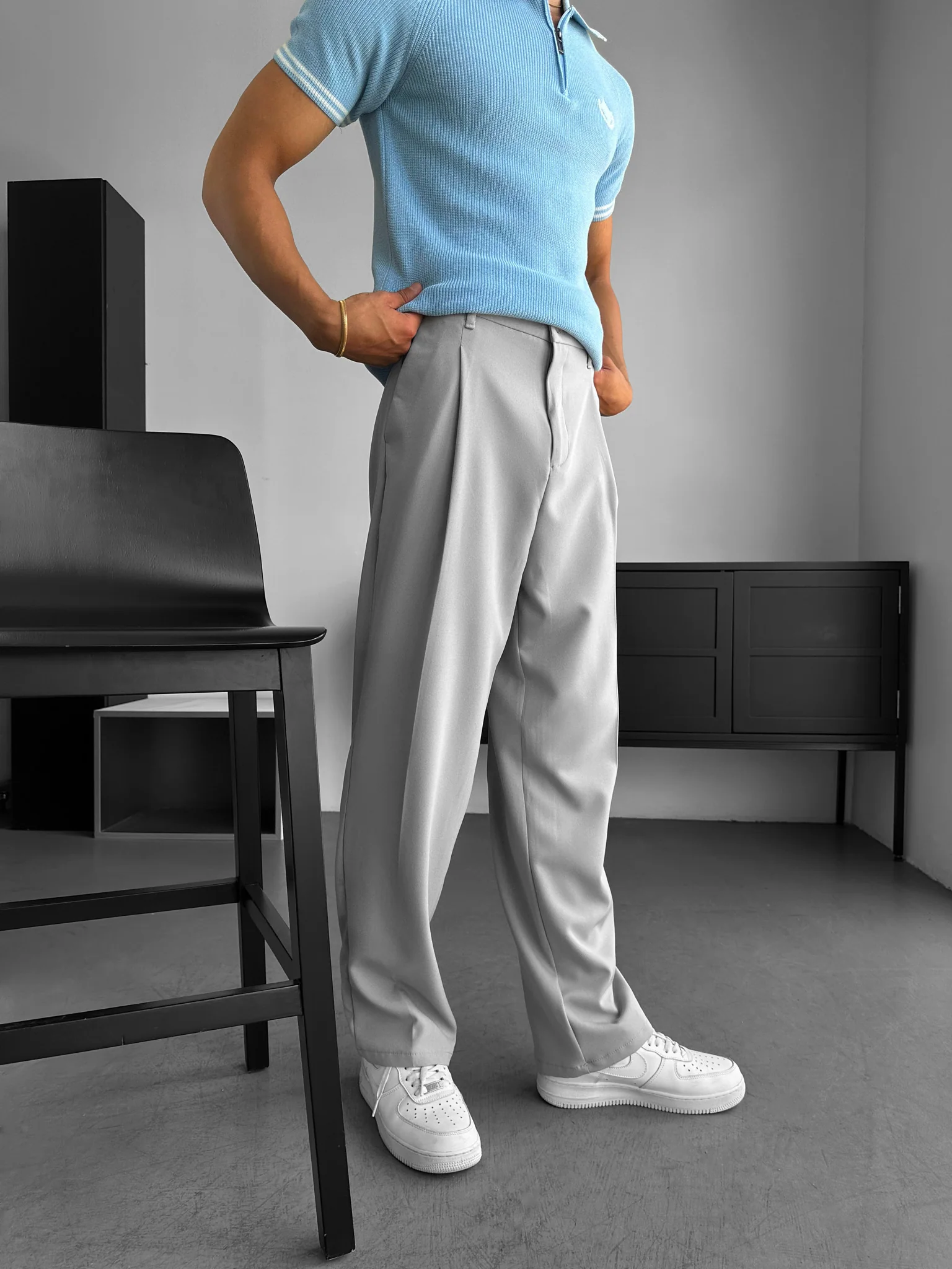 Loose Fit Pleated Trousers - Grey - Image 2