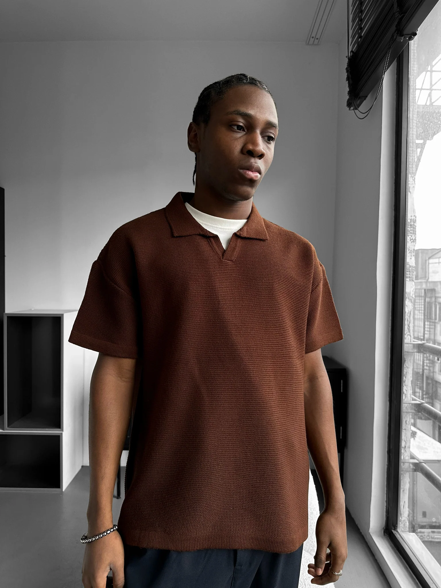Oversize Collar Ribbed Knit T-Shirt - Dark Brown - Image 4