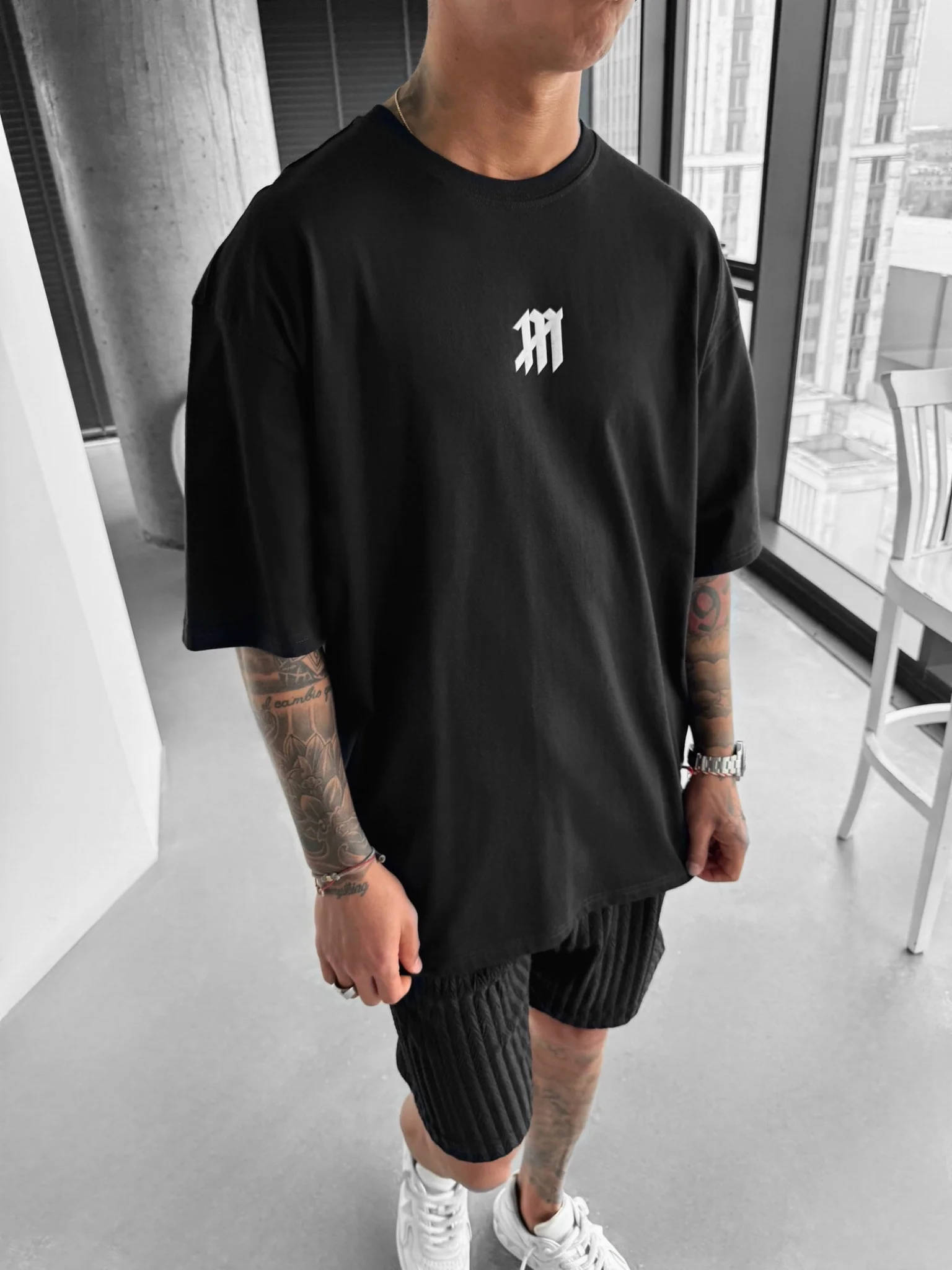 Oversize Mouse T-shirt - Black and White - Image 2