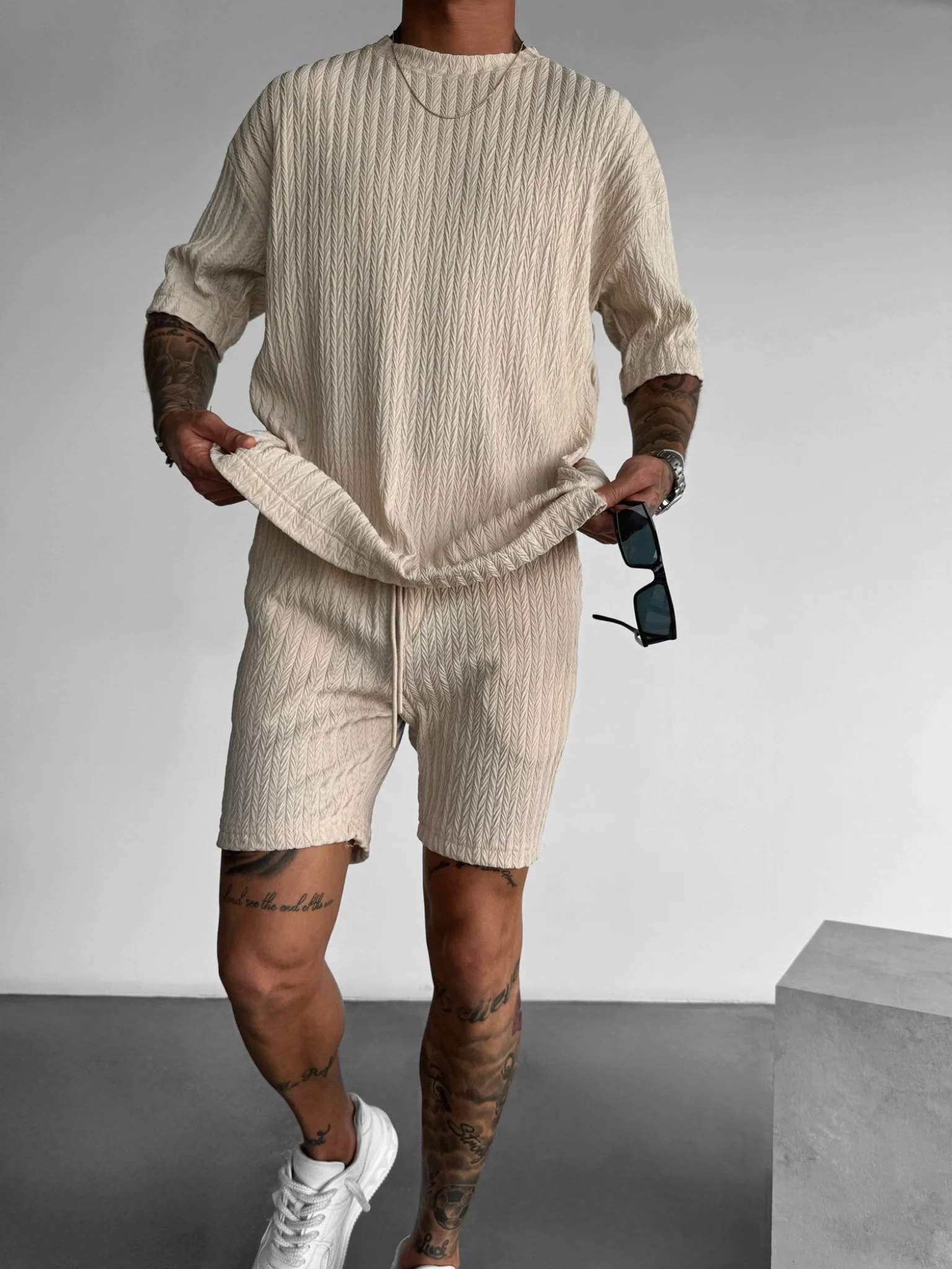 Oversize Structured T-Shirt - Beige - Image 2