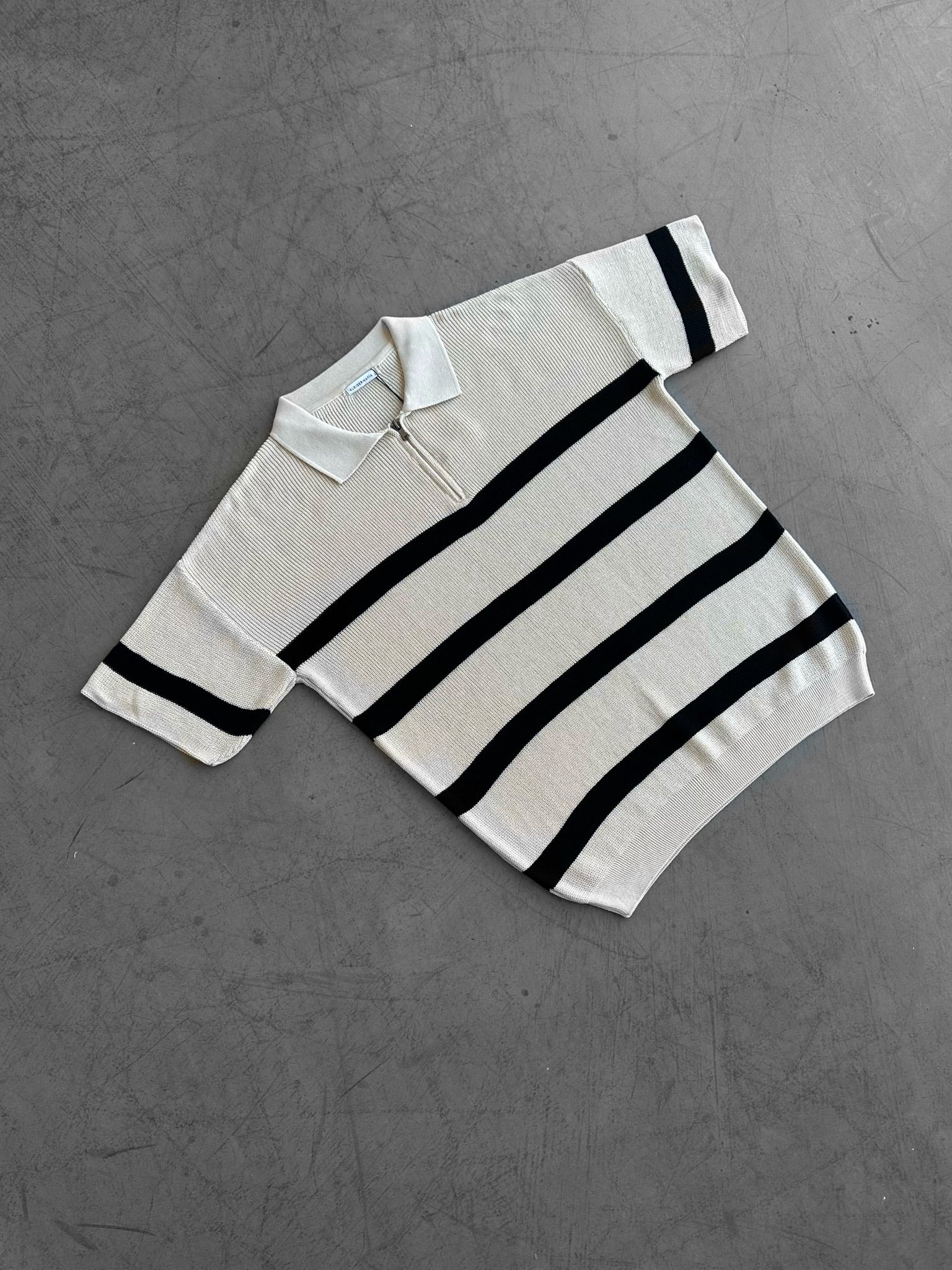 Regular Knit Zipper T-shirt - Cream - Image 2