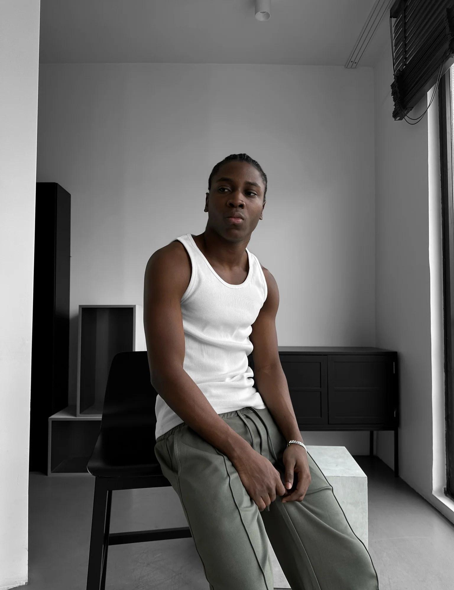 Slim Fit Basic Tanktop - Ecru