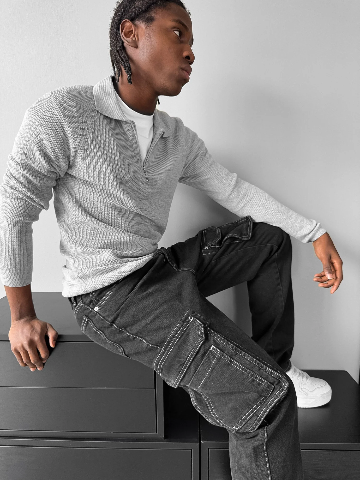Slim Fit Knit Zipper Polo Sweater - Grey - Image 4