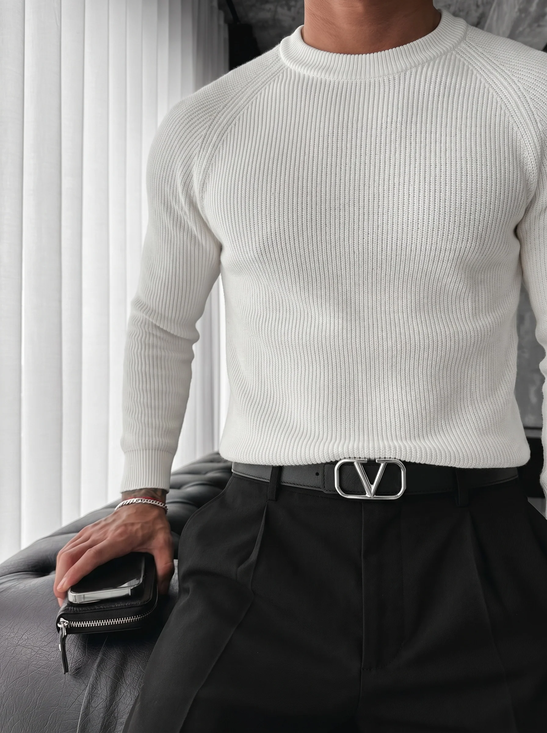Slim Fit Thin Knit Sweater - Ecru