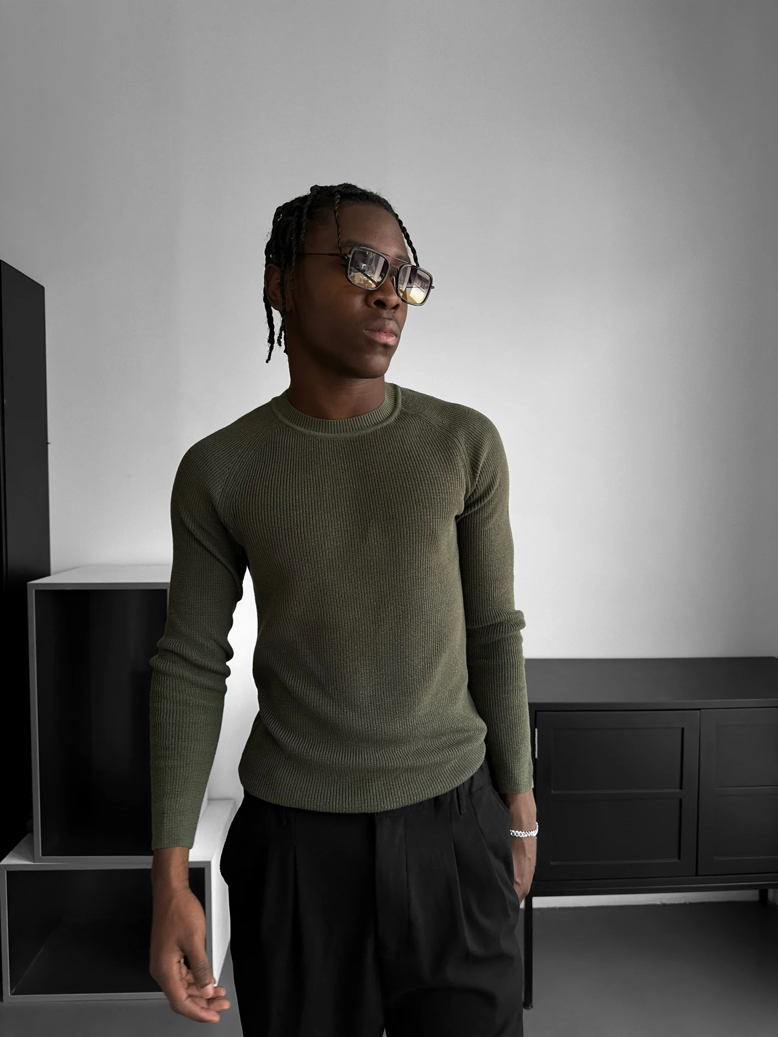 Slim Fit Thin Knit Sweater - Khaki
