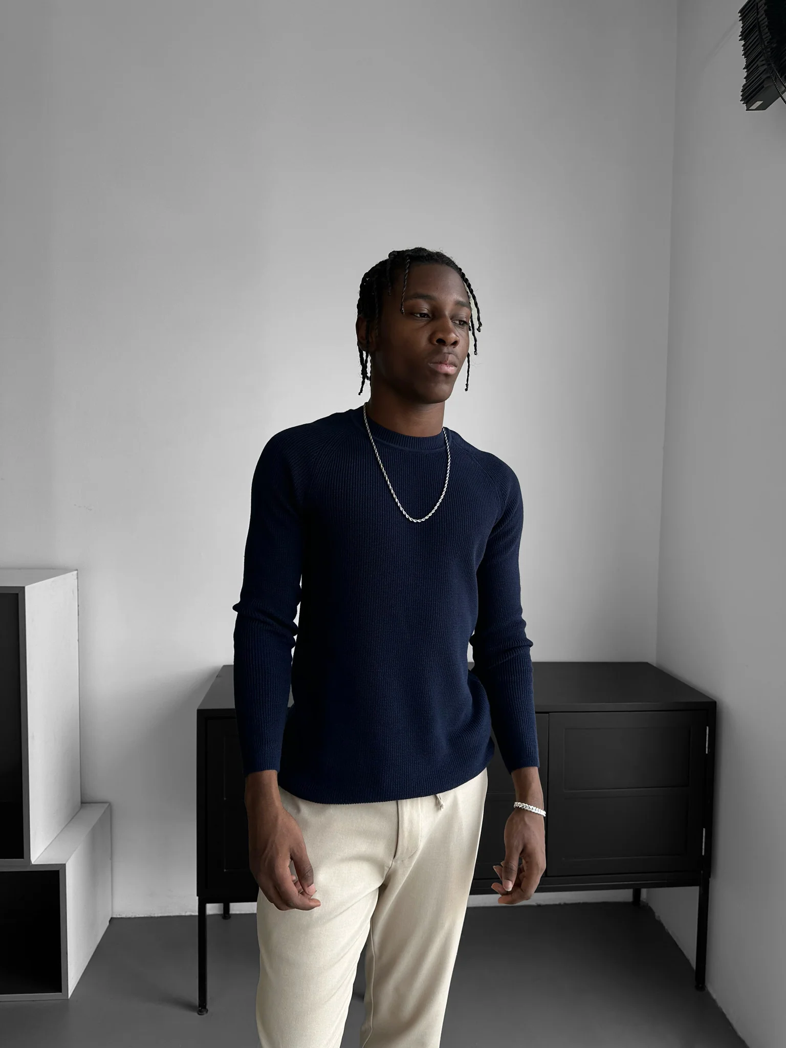 Slim Fit Thin Knit Sweater - Navy Blue - Image 2